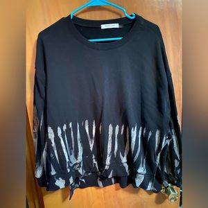 Mustard seed black and cream sweater Large used